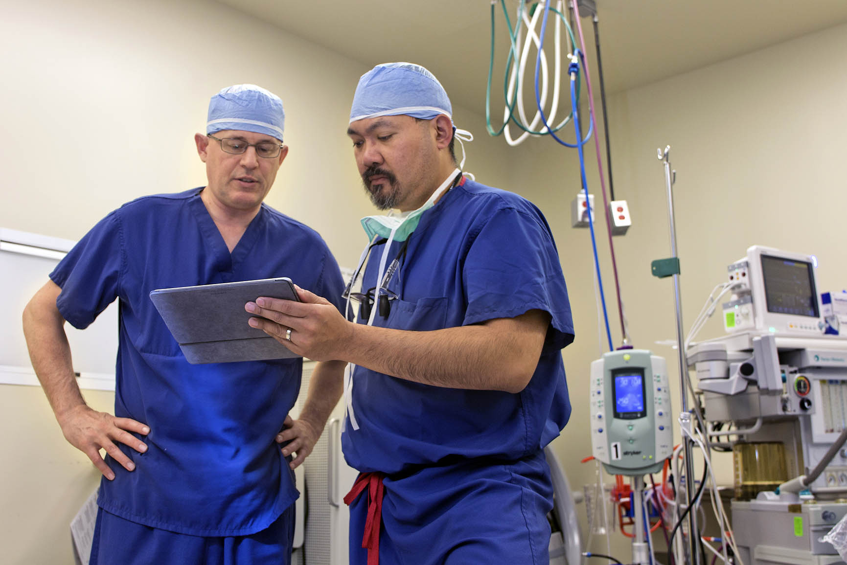 How Dr Aguila Treats Sinusitis Healing Hands Of Nebraska